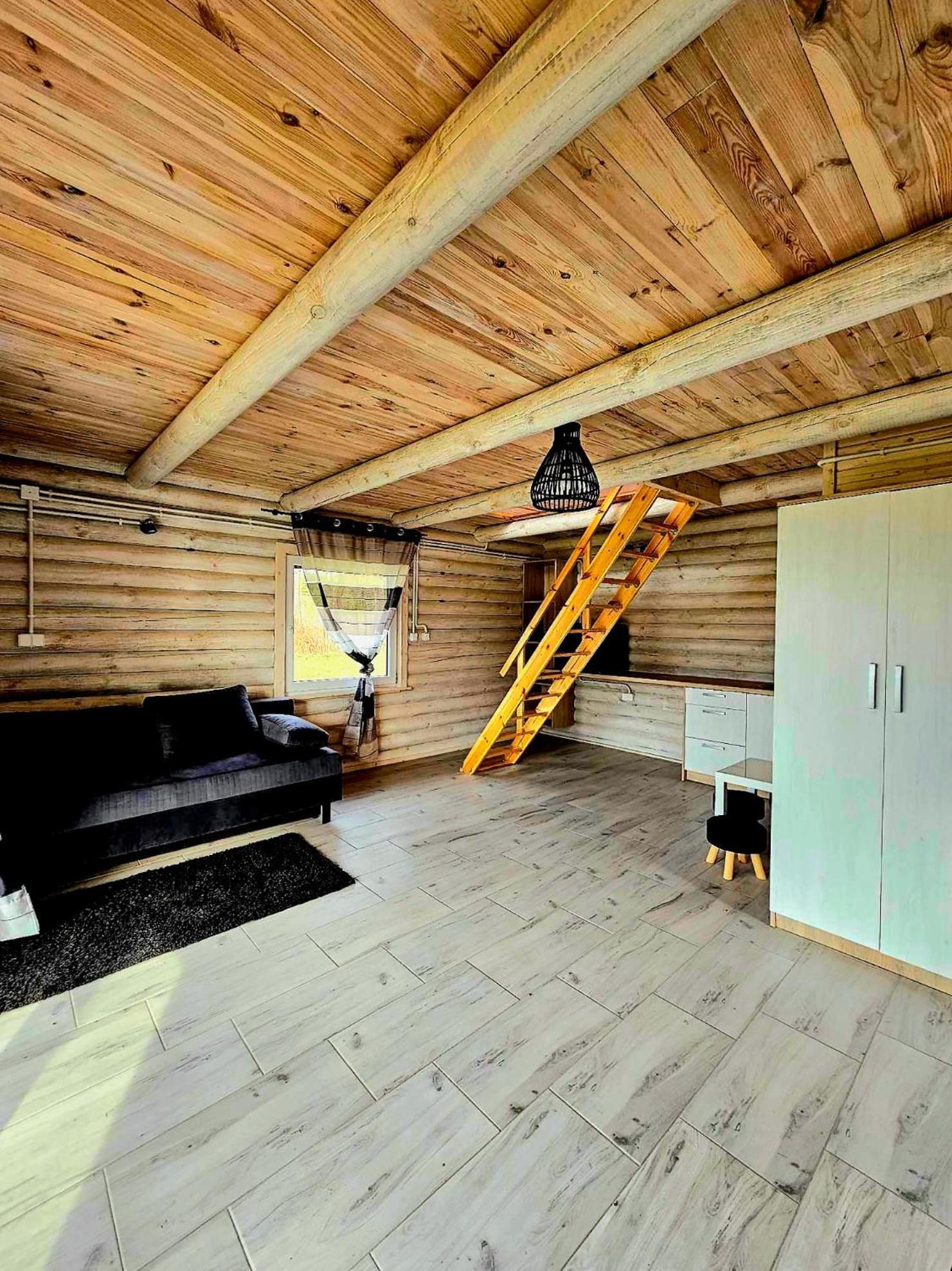 Gosciniec Kukle Bed and Breakfast Exteriör bild